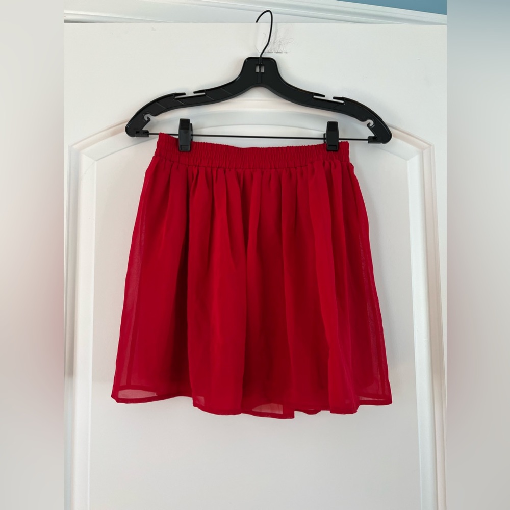 Forever 21 mini skirt size M